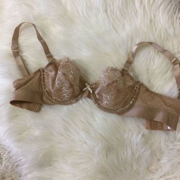B.tempt’d by Wacoal Underwire Nude Sheer Lace‎ Bra 32C - Picture 4 of 9